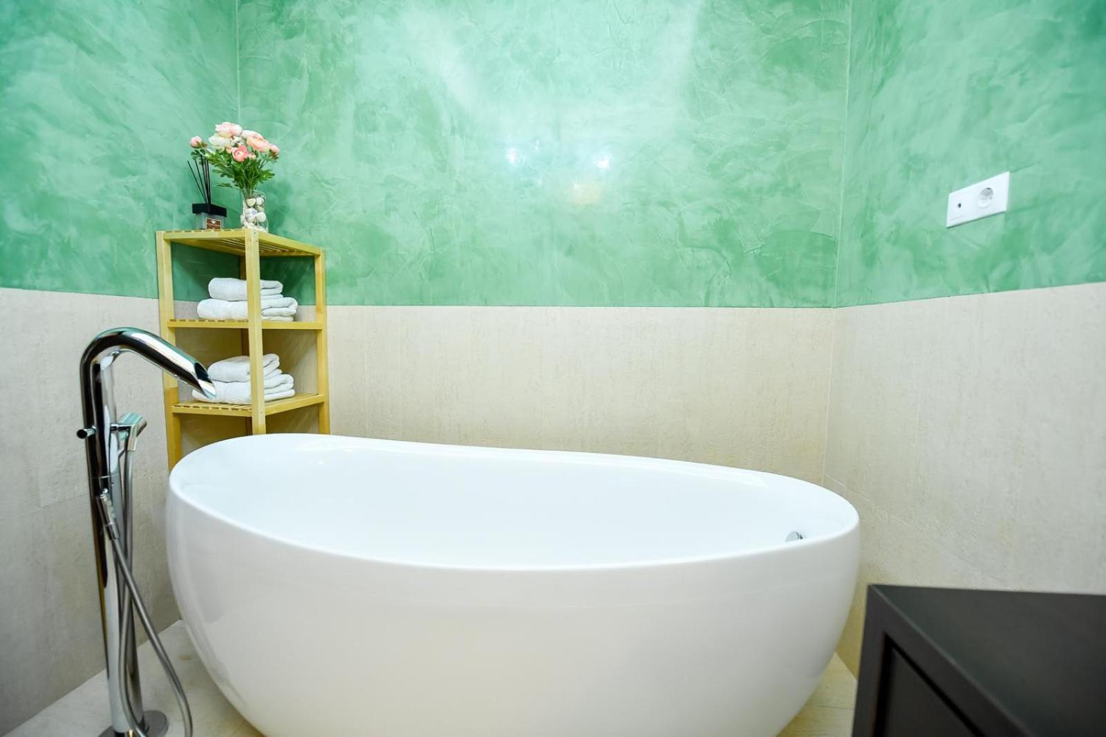 Luxury Apartment Brassó Kültér fotó